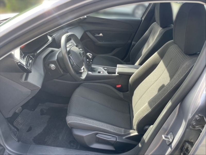 Peugeot 308 1,2 PT 130 Active Pack - fotka 7 z 11