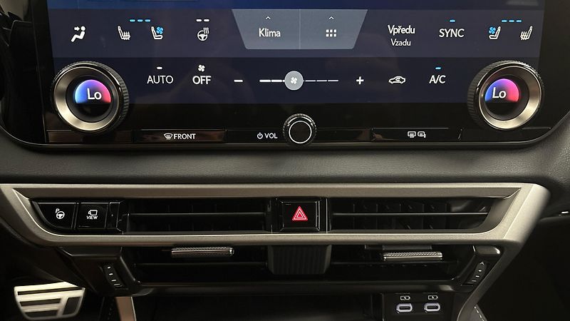 Lexus RX 500h AUT 4x4 F Sport Plus - fotka 13 z 35
