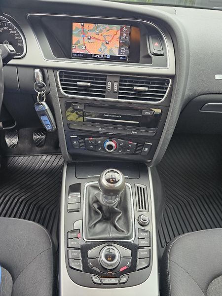 Audi A5 (2012) 3.0TDI 180kW QUATTRO SPORTBACK - fotka 17 z 37