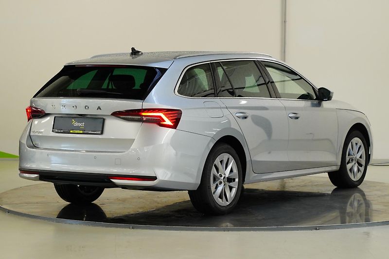 Škoda Octavia - fotka 2 z 29