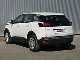 Peugeot 3008 (2018) 1.6 HDi, 1.maj,ČR, Active - náhled 6