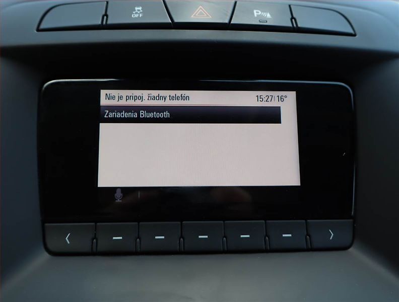 Opel Insignia (2014) 2.0 CDTI, Xenony, Tempomat - fotka 14 z 18