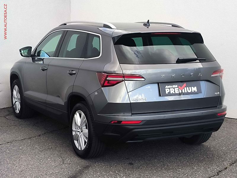 Škoda Karoq (2026) 2.0TDi 4x4 Top Selection, 1 - fotka 6 z 31