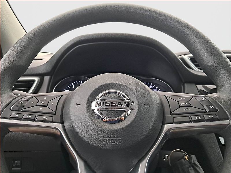 Nissan Qashqai (2017) 1.2 DIG-T, Serv.kniha - fotka 16 z 18