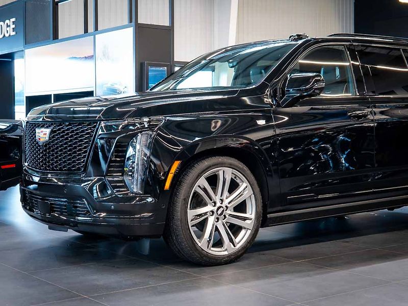 Cadillac Escalade (2026) 6.2 V8 Sport Platinum 2026 - fotka 12 z 46