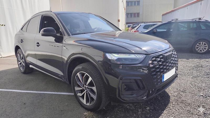 Audi Q5 (2023) Sportback S-line, B&O, Quattro - fotka 4 z 47