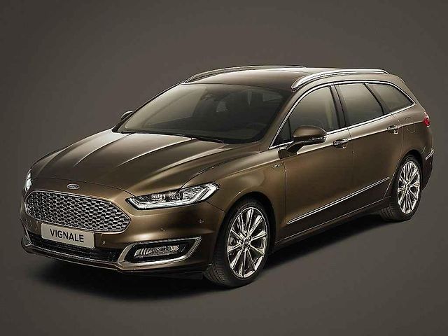 Ford Vignale Mondeo.