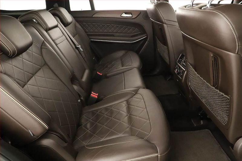 Mercedes-Benz GLS (2019) 500 4MATIC - fotka 7 z 20