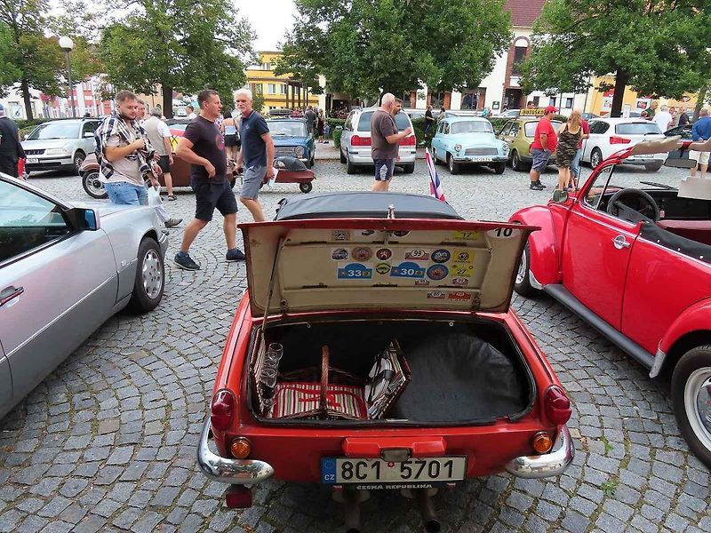 Orientační závod Selské baroko startoval již potřinácté v sobotu 17. srpna dopoledne z náměstí TGM ve Veselí nad Lužnicí.