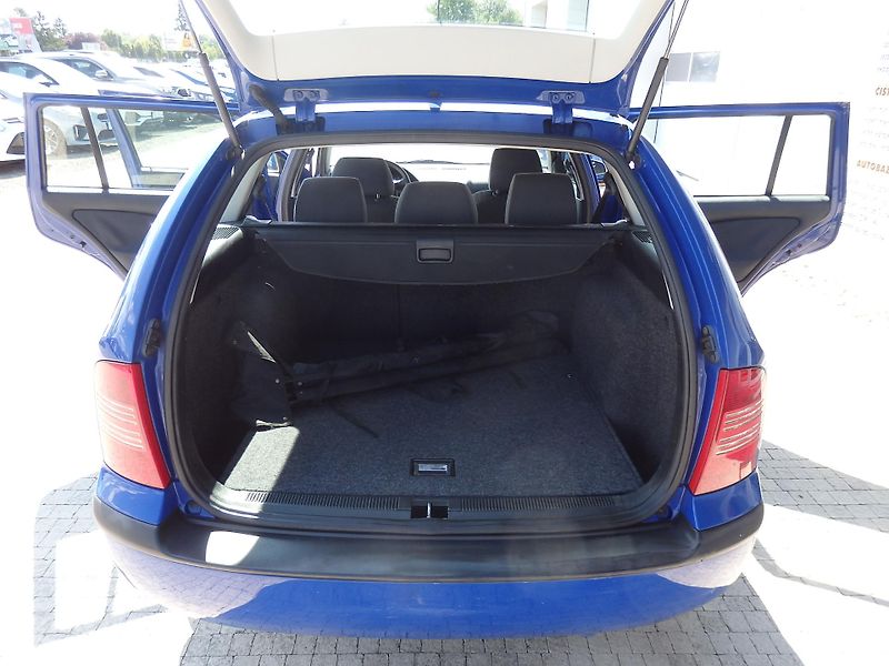 Škoda Octavia 1.9 TDI 66 kW ABS, ESP - fotka 9 z 14