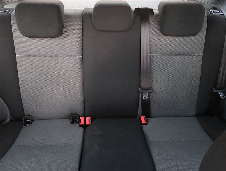 Ford Focus (2010) 1.6 16V, po STK, za super cenu - fotka 10 z 16
