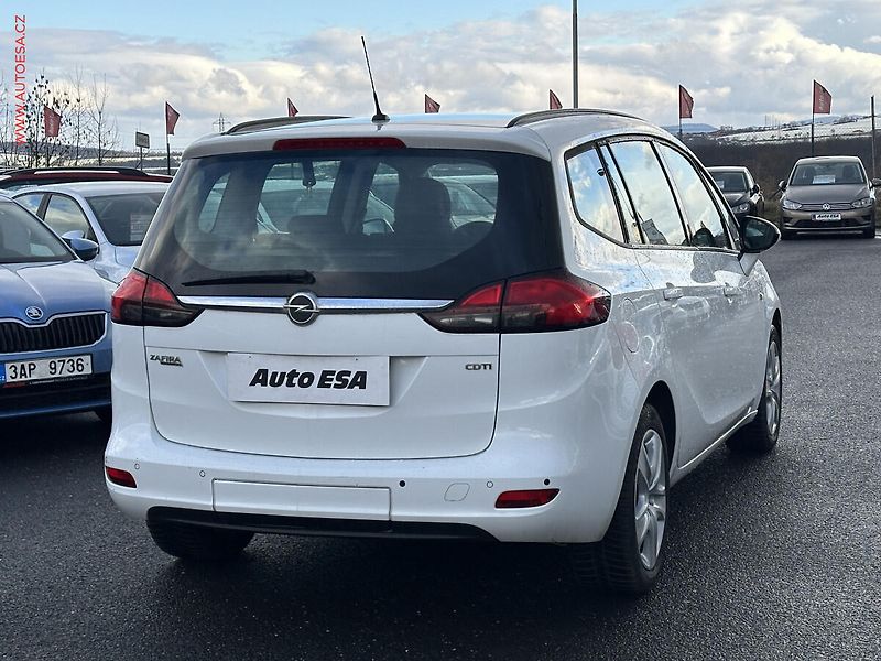 Opel Zafira (2014) 2.0 CDTi, ČR, AC, temp - fotka 6 z 18