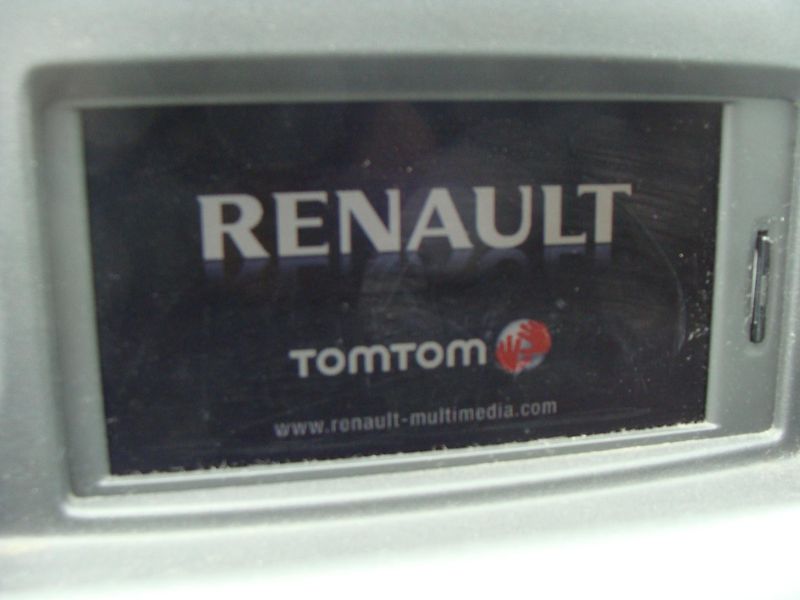 Renault Clio 1.2i, 74 kW, klimatizace - fotka 14 z 22