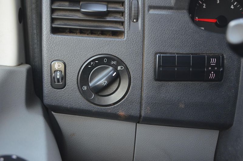 Volkswagen Crafter (2016) 2.0 TDi 103kW / ČR / 1.MAJITEL - fotka 18 z 28