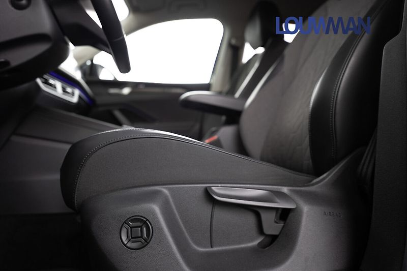 Volkswagen Tiguan 1.5 Life DSG - fotka 12 z 34