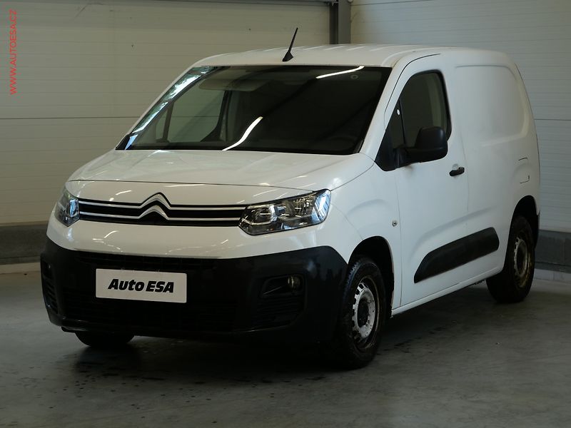 Citroën Berlingo (2020) 1.5HDi, 1.maj,ČR, AC, STK4/28 - fotka 3 z 17