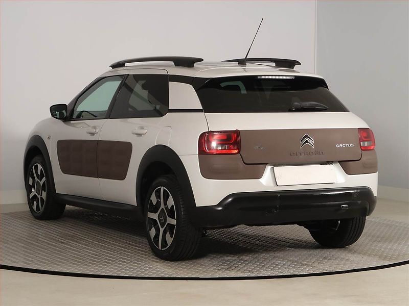 Citroën C4 Cactus (2014) 1.2 PureTech, Serv.kniha, Navi - fotka 4 z 19