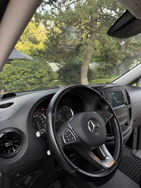 Mercedes-Benz Vito (2022) - fotka 12 z 16