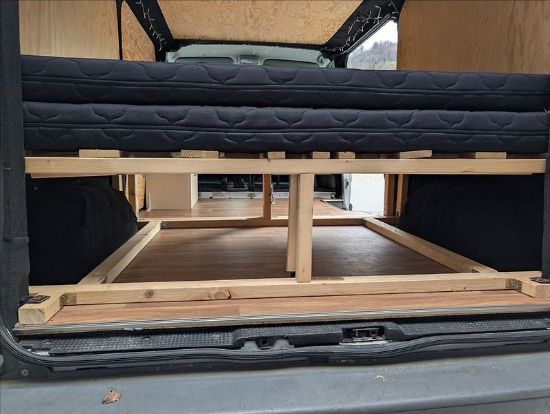 Opel Vivaro CDTI LONG SPACÍ PŘESTAVBA - fotka 18 z 18