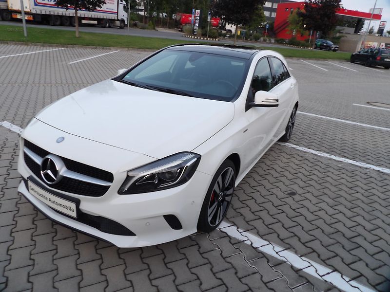 Mercedes-Benz Třídy A (2016) 200 d w176 - fotka 2 z 18