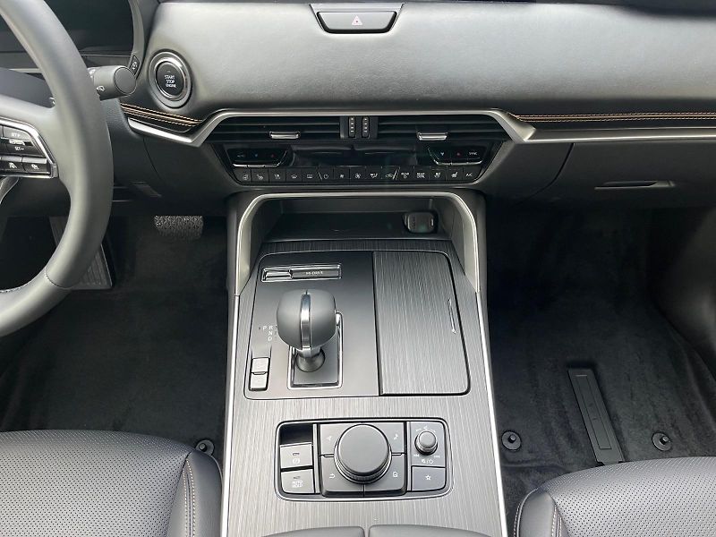 Mazda CX-80 (2026) D254/8AT/AWD/HOMURA/COSO - fotka 11 z 23
