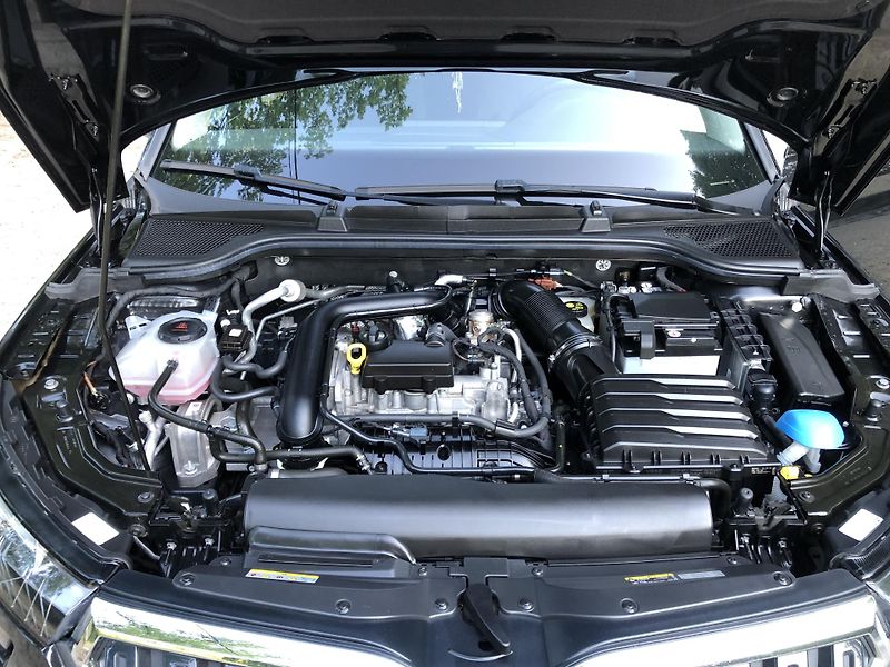 Škoda Kamiq 1.0 TSI DSG - 2023 - 61 000KM  - fotka 16 z 16