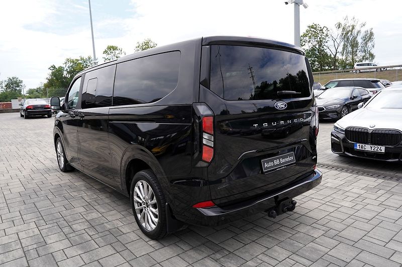Ford Tourneo Custom 2.0 EcoBlue 4x4 Titanium/Autom - fotka 4 z 48