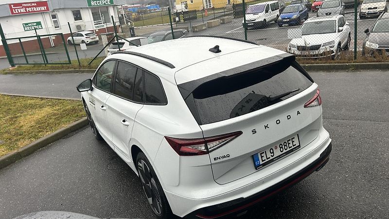 Škoda Enyaq (2025) RS 85 FL TČ MAXX - fotka 3 z 23