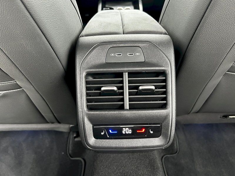 Škoda Superb (2025) Combi 2.0 TDI 110kW DSG SportL - fotka 29 z 35