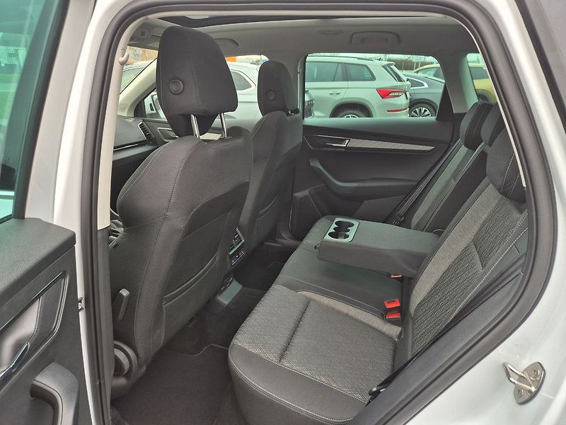 Škoda Karoq 1,5 TSI DSG Top Selection, pan - fotka 10 z 28