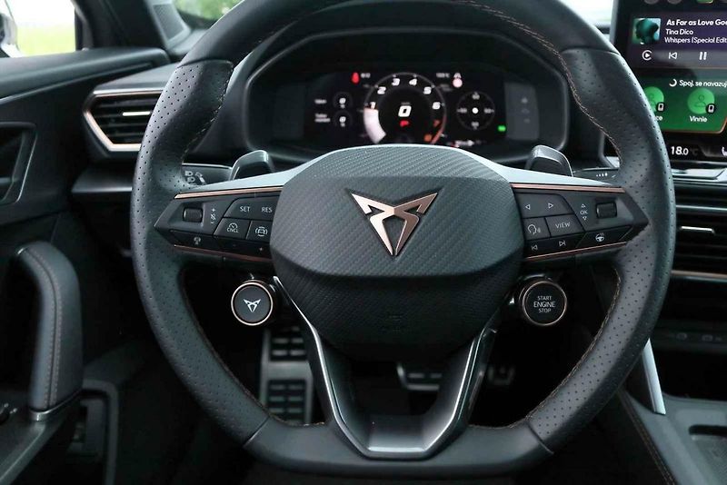 Cupra Formentor je nejprodávanější model značky v Česku i v Evropě.