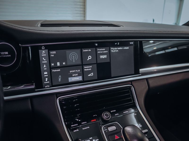 Porsche Panamera 4S Diesel 310 kW - fotka 14 z 38