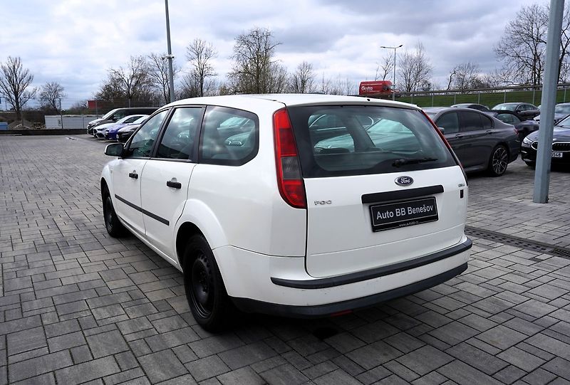 Ford Focus 1.8 TDCI/klima/stereo/nová STK - fotka 4 z 35