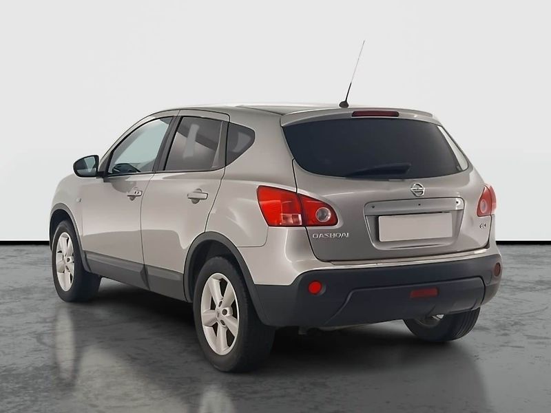 Nissan Qashqai (2008) 1.5 dCi, dobrý stav - fotka 4 z 22