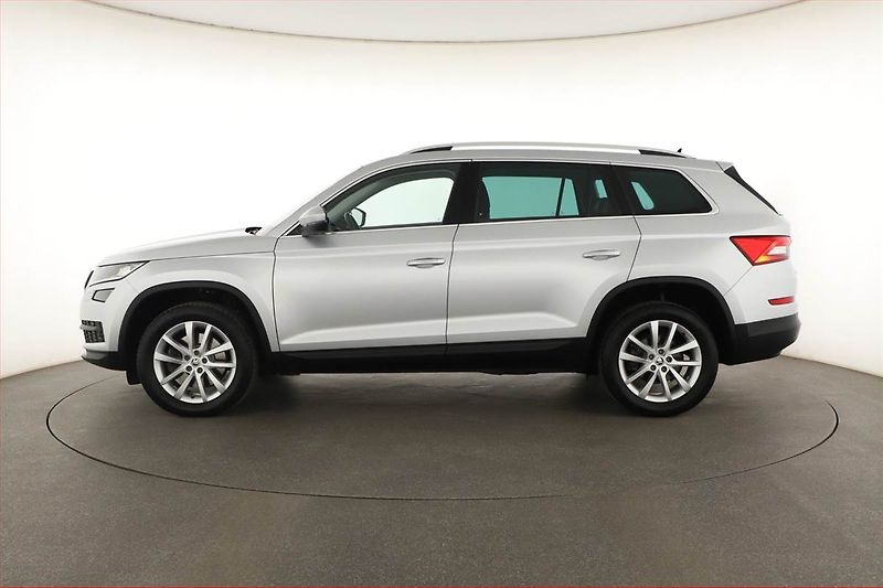 Škoda Kodiaq (2021) Style 2.0 TSI - fotka 3 z 29