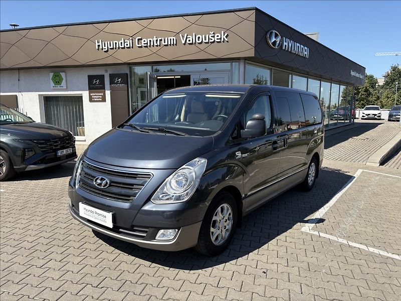 Hyundai H 1 2,5   Tour 8 míst - fotografie inzerátu