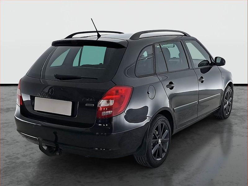 Škoda Fabia (2012) Sport 1.2 TSI, Serv.kniha - fotka 5 z 19