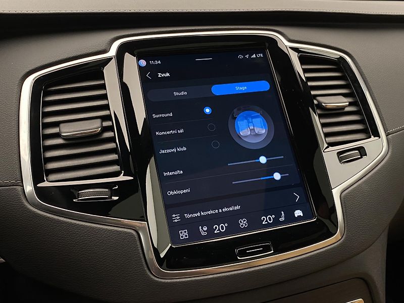 Volvo XC90 B5 AWD BRIGHT ULTRA AUT CZ 7m - fotka 58 z 66