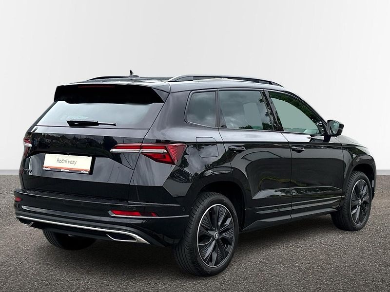 Škoda Karoq SPORT LINE - fotka 2 z 30