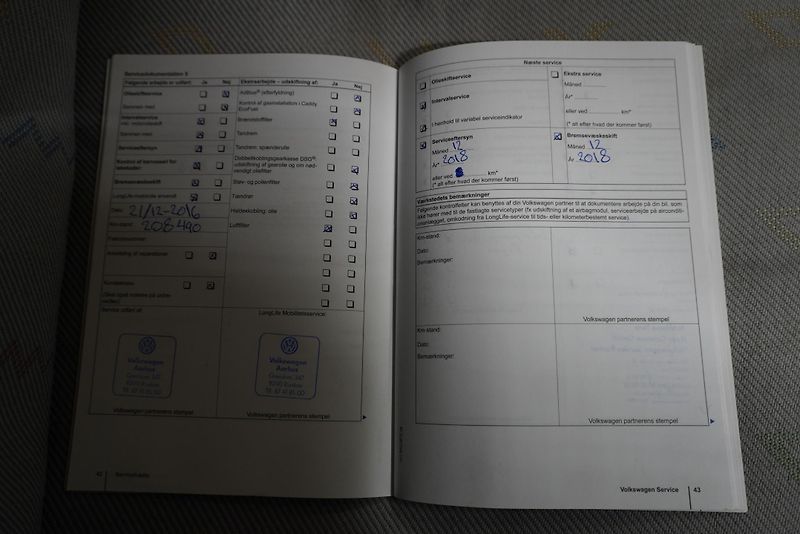 Volkswagen Transporter 2.0TDi CALIFORNIA kuchyň/spaní - fotka 24 z 37