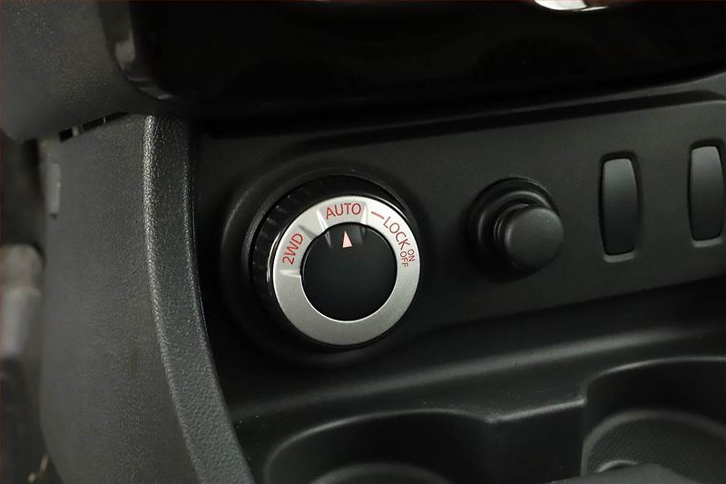 Dacia Duster (2012) 1.5 dCi, 4X4 - fotka 11 z 11
