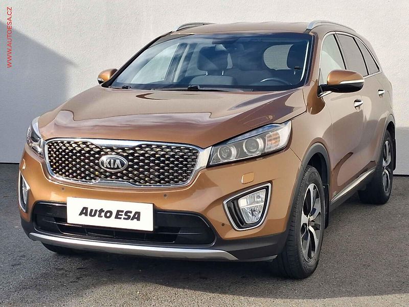 Kia Sorento (2017) 2.2CRDi 4x4, ČR, Navi, xenon - fotka 3 z 20