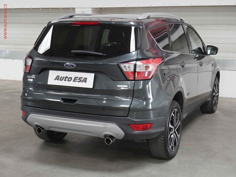 Ford Kuga (2016) 1.5 EB, Klima - fotka 6 z 17