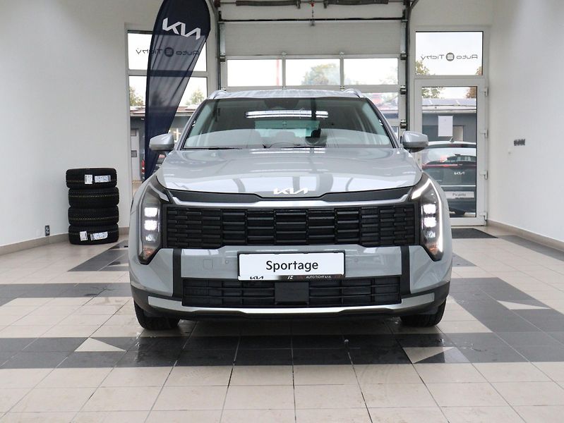 Kia Sportage Exclusive 1.6 T-GDI 4x2 7DCT - fotka 2 z 17