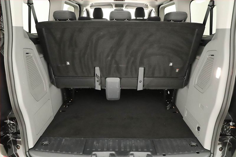 Ford Transit Custom (2024) 2.0 EcoBlue - fotka 11 z 15