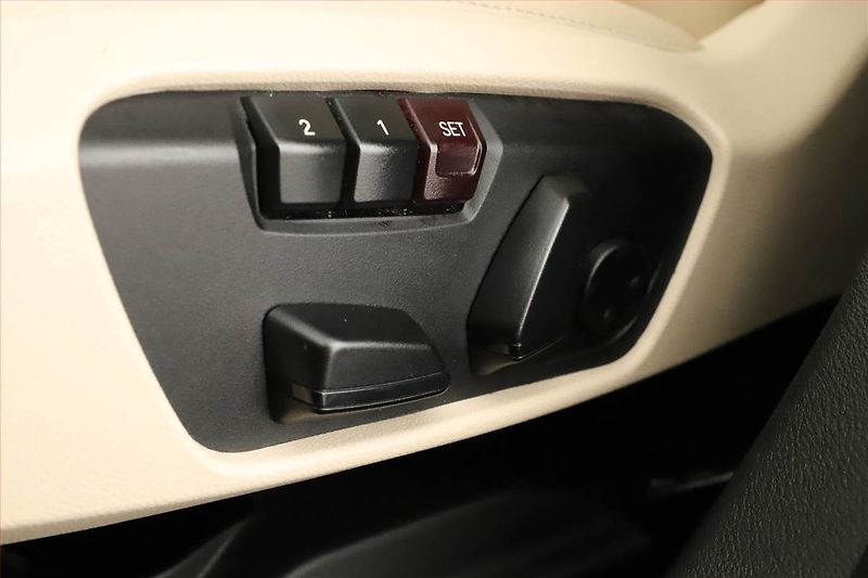 BMW X1 (2017) xDrive20d, 4X4, Automat - fotka 21 z 25