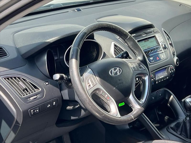 Hyundai ix35 1,7 CRDi 85kW STYLE - fotka 6 z 25