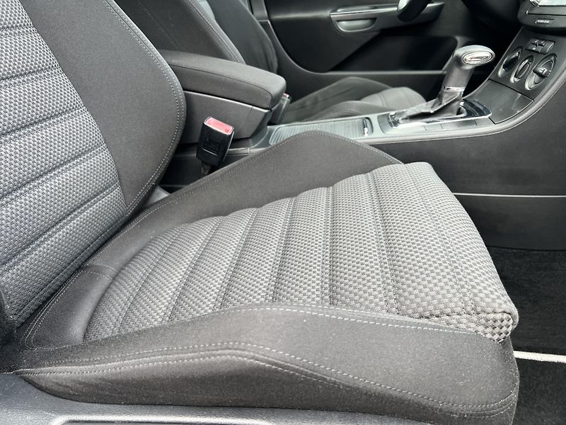 Volkswagen Passat Variant 2.0TDi 125kw DSG ALU - fotka 31 z 41