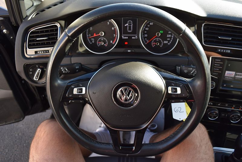 Volkswagen Golf (2017) 1.4TSI 92kw DSG ALLSTAR CLBMT - fotka 25 z 48