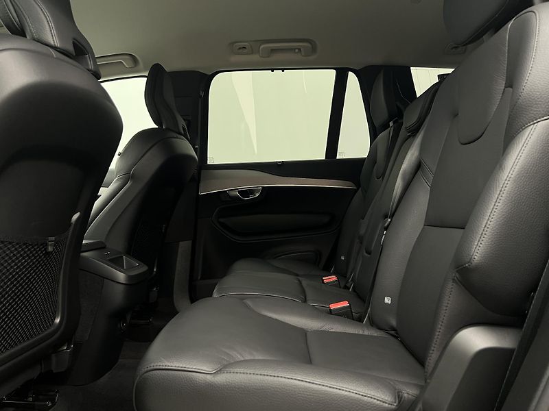 Volvo XC90 B5 AWD BRIGHT PLUS AUT 7 MÍST  - fotka 6 z 46